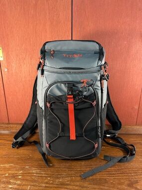 Arctic Zone Titan Deep Freeze 26 Can Cooler Backpack